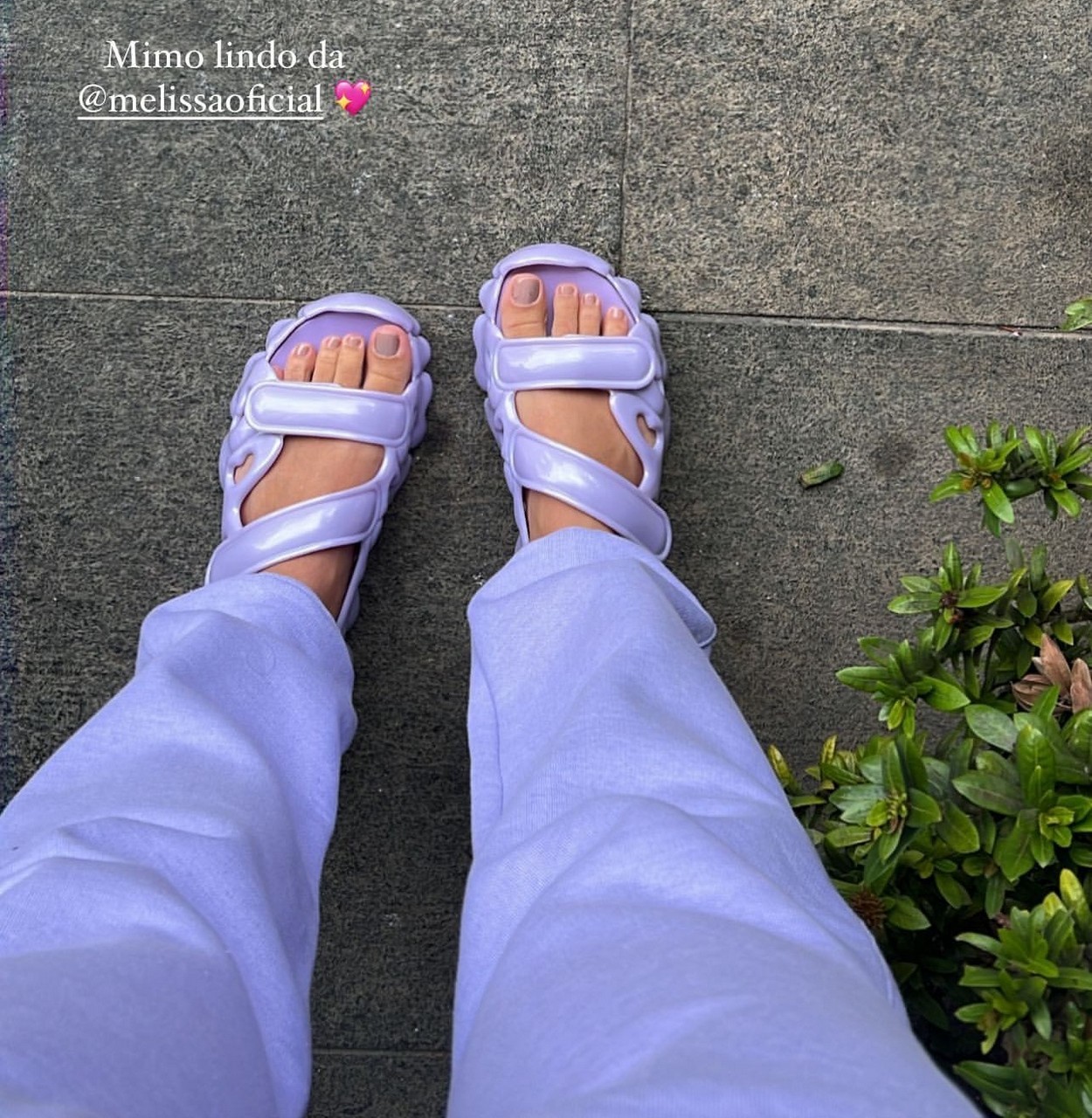 Hariany Almeida Feet